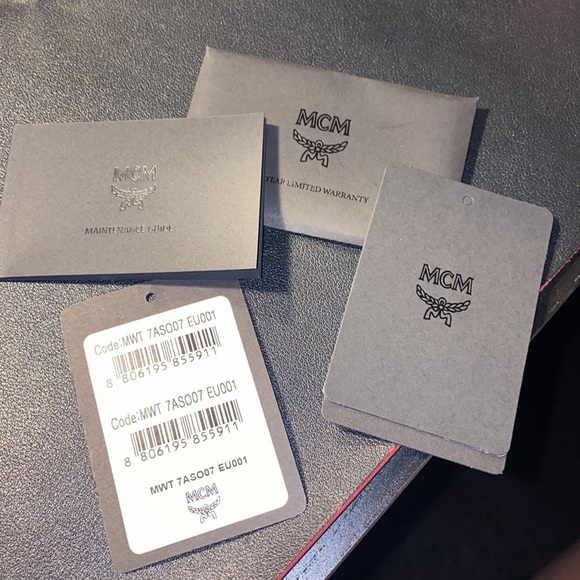 MCM Saffiano Medium Nuovo Tote Gull Gray - Picture 14 of 14